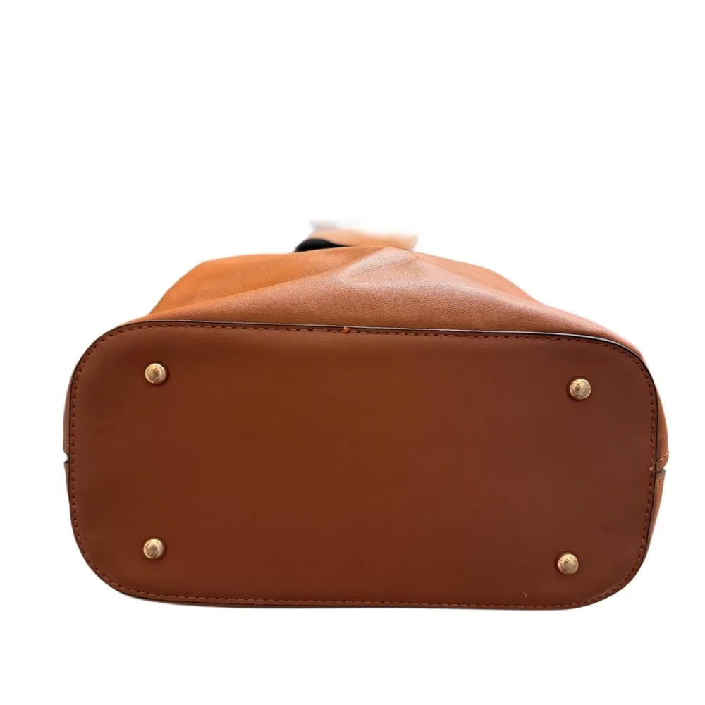 BROWN BUCKET CHAIN BAG NWOT - Picture 6 of 6